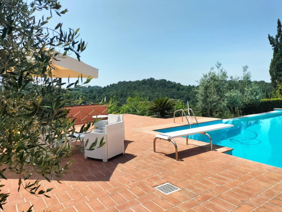 Gervasella Villa Pontedera Bagian luar foto